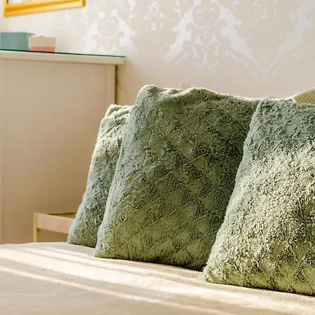 Holiday Avantgarde - Two Bedroom Holiday With Terrace And Sea View *